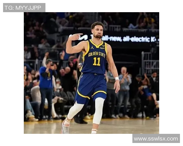 独行侠季后赛席位告急：汤普森状态下滑拖累攻防节奏，团队协作能力亟待提升